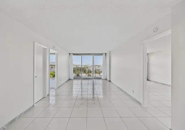 Photo 2 of Condo for sale at 531 N Ocean Blvd #805, Pompano Beach, FL 33062 | MLS# B26055168 | Listing updated on 2026-09-23