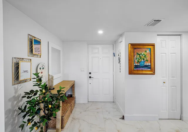 Photo 3 of Condo for sale at 800 Jeffery St #307, Boca Raton, FL 33487 | MLS# B26055261 | Listing updated on 2026-09-16