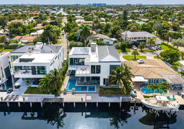 Photo 3 of Single family home for sale at 1650 E Terra Mar Dr, Pompano Beach, FL 33062 | MLS# B26055323 | Listing updated on 2026-09-18