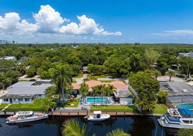 Photo 1 of Single family home for sale at 2587 Sw 30th Avenue, Fort Lauderdale, FL 33312 | MLS# B26055327 | Listing updated on 2026-09-13