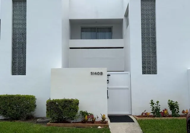 Photo 1 of Townhouse for sale at 5140 Elmhurst Rd #B, West Palm Beach, FL 33417 | MLS# B26055499 | Listing updated on 2026-09-15
