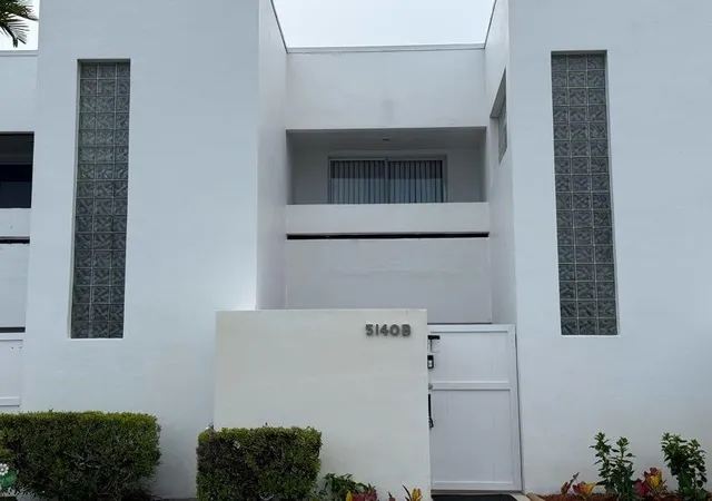 Photo 2 of Townhouse for sale at 5140 Elmhurst Rd #B, West Palm Beach, FL 33417 | MLS# B26055499 | Listing updated on 2026-09-15