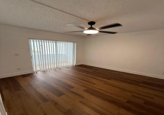 Photo 3 of Townhouse for sale at 5140 Elmhurst Rd #B, West Palm Beach, FL 33417 | MLS# B26055499 | Listing updated on 2026-09-15