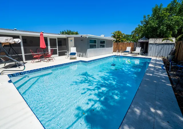 Photo 1 of Single family home for sale at 4386 Bamboo Dr, Palm Beach Gardens, FL 33410 | MLS# B26055758 | Listing updated on 2026-09-14