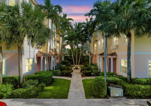 Photo 2 of Townhouse for sale at 131 Harbors Way, Boynton Beach, FL 33435 | MLS# B26055903 | Listing updated on 2026-09-14