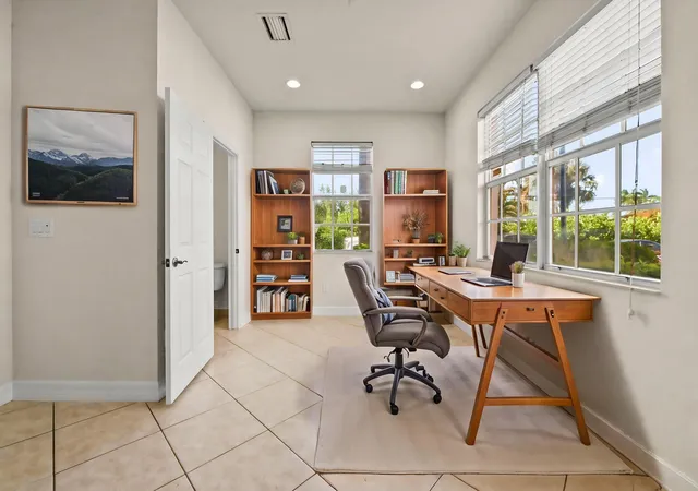 Photo 3 of Townhouse for sale at 131 Harbors Way, Boynton Beach, FL 33435 | MLS# B26055903 | Listing updated on 2026-09-14