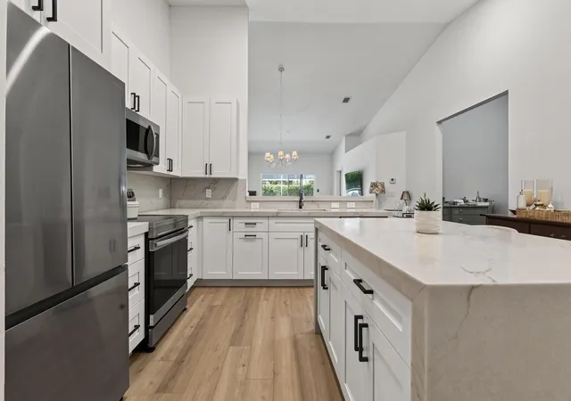 Photo 3 of Single family home for sale at 8402 Logia Cir, Boynton Beach, FL 33472 | MLS# B26056004 | Listing updated on 2026-09-16