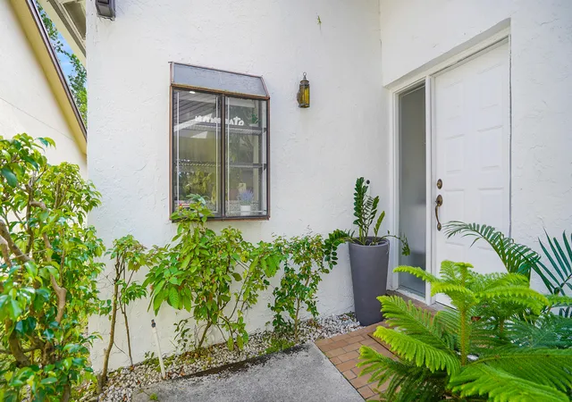 Photo 3 of Single family home for sale at 2687 Blue Sage Ave, Coconut Creek, FL 33063 | MLS# B26056217 | Listing updated on 2026-09-28