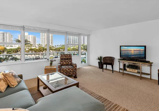 Photo 2 of Sale Pending at 3300 Ne 36th Street #312A, Fort Lauderdale, FL 33308 | MLS# B26056219 | Listing updated on 2026-09-16
