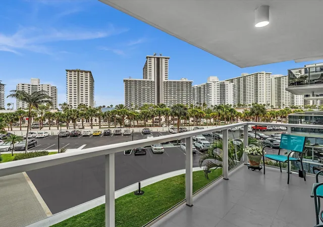 Photo 3 of Sale Pending at 3300 NE 36th Street #312A, Fort Lauderdale, FL 33308 | MLS# B26056219 | Listing updated on 2026-09-16
