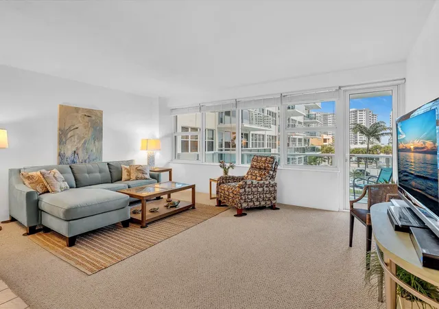 Photo 4 of Sale Pending at 3300 NE 36th Street #312A, Fort Lauderdale, FL 33308 | MLS# B26056219 | Listing updated on 2026-09-16