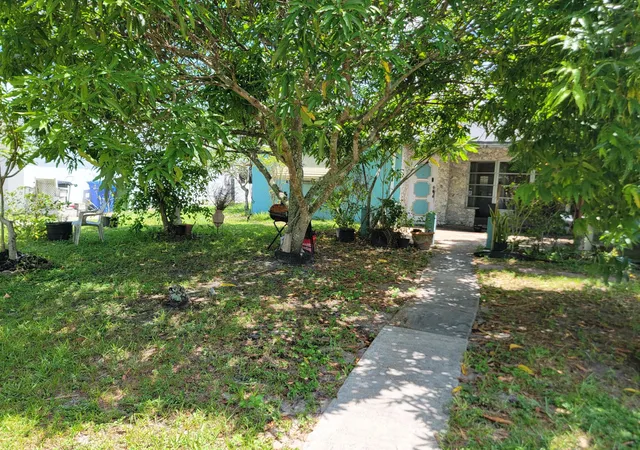 Photo 2 of Single family home for sale at 5165 Sw 10th Court, Margate, FL 33068 | MLS# B26056359 | Listing updated on 2026-10-01