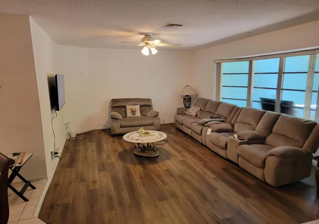 Photo 4 of Single family home for sale at 5165 SW 10th Court, Margate, FL 33068 | MLS# B26056359 | Listing updated on 2026-10-01
