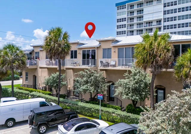 Photo 1 of Townhouse for sale at 836 Se 20th Avenue, Deerfield Beach, FL 33441 | MLS# B26056581 | Listing updated on 2026-09-13