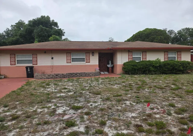 Photo 1 of Single family home for sale at 1206 Lynwood Ave, Apopka, FL 32703 | MLS# B26056709 | Listing updated on 2026-10-06