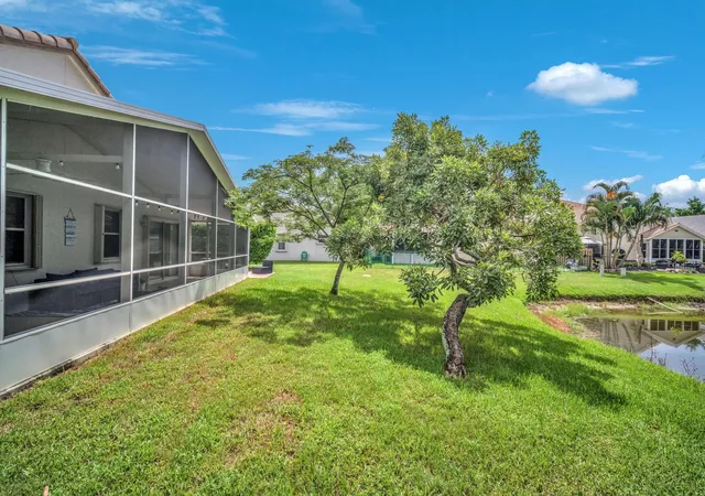 Photo 1 of Single family home for sale at 8576 Windy Cir, Boynton Beach, FL 33472 | MLS# B26057175 | Listing updated on 2026-10-04