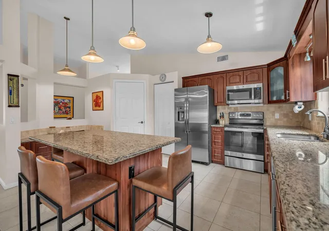 Photo 3 of Single family home for sale at 8576 Windy Cir, Boynton Beach, FL 33472 | MLS# B26057175 | Listing updated on 2026-10-04