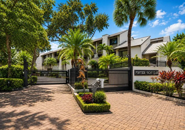 Photo 2 of Townhouse for sale at 35 Port Side Dr #35B, Fort Lauderdale, FL 33316 | MLS# B26057313 | Listing updated on 2026-09-16