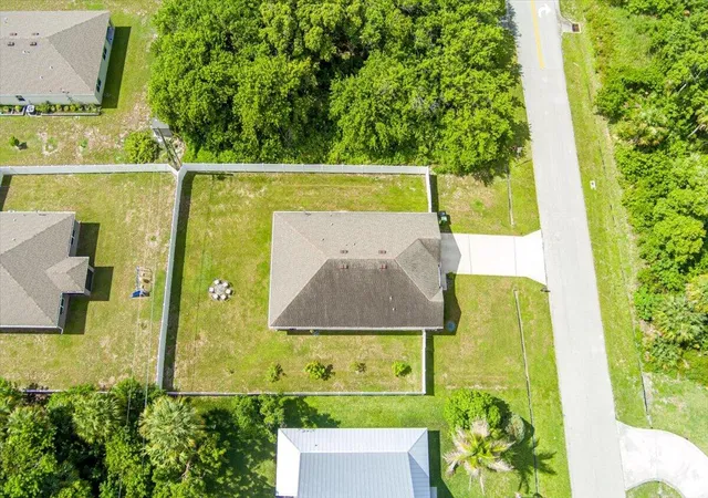 Photo 37 of Single family home for sale at 4589 Sw Uleta St, Port Saint Lucie, FL 34953 | MLS# B26057458 | Listing updated on 2026-09-15