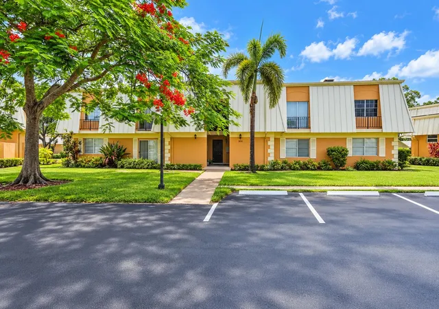 Photo 1 of Condo for sale at 3630 Citrus Tr #4, Davie, FL 33328 | MLS# B26057508 | Listing updated on 2026-09-15