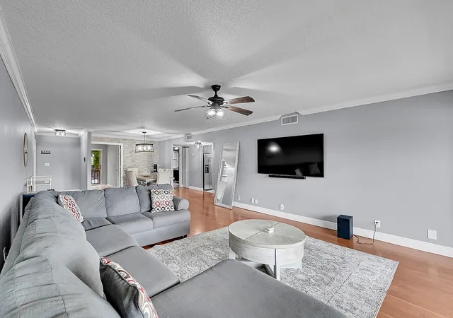 Listing Photo 5 - Condo for sale in building located at 3630 Citrus Trace, Davie, FL 33328 - Unit #4