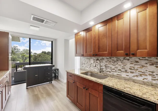 Photo 3 of Condo for sale at 23200 Camino Del Mar #302, Boca Raton, FL 33433 | MLS# B26057928 | Listing updated on 2026-09-15