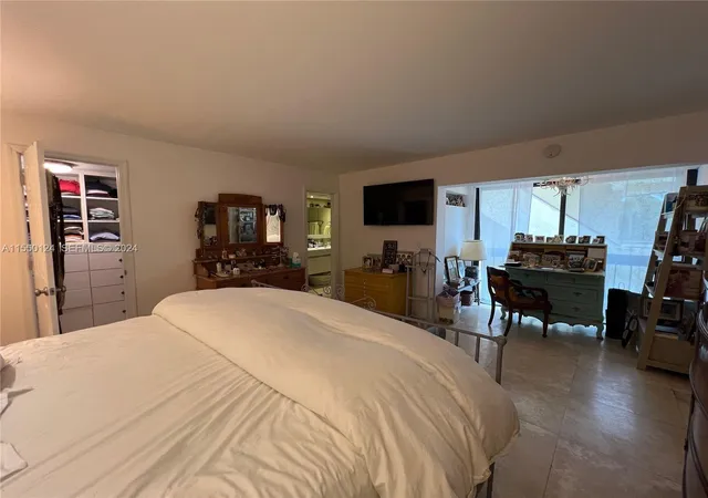 Photo 4 of Condo for sale at 2430 Brickell Ave, Miami, FL 33129 | MLS# B26058058 | Listing updated on 2026-09-23