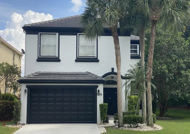 Photo 1 of Single family home for sale at 7650 Oak Grv Cir, Lake Worth, FL 33467 | MLS# B26058097 | Listing updated on 2026-09-14