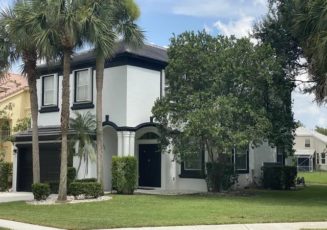 Photo 2 of Single family home for sale at 7650 Oak Grv Cir, Lake Worth, FL 33467 | MLS# B26058097 | Listing updated on 2026-09-14