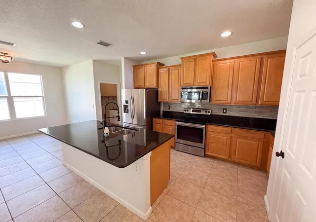 Photo 2 of Sale Pending at 5845 Wyndham Manor, Vero Beach, FL 32967 | MLS# B26058172 | Listing updated on 2026-09-30