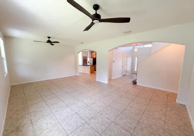 Photo 3 of Sale Pending at 5845 Wyndham Manor, Vero Beach, FL 32967 | MLS# B26058172 | Listing updated on 2026-09-30