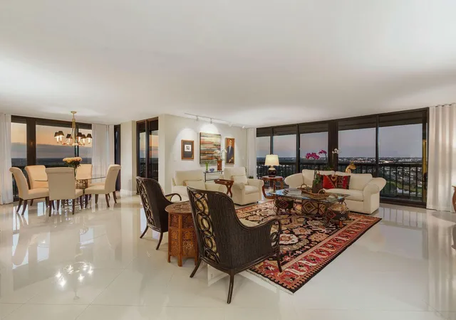 Photo 2 of Sale Pending at 2480 Presidential Way #1901, West Palm Beach, FL 33401 | MLS# B26058193 | Listing updated on 2026-09-13