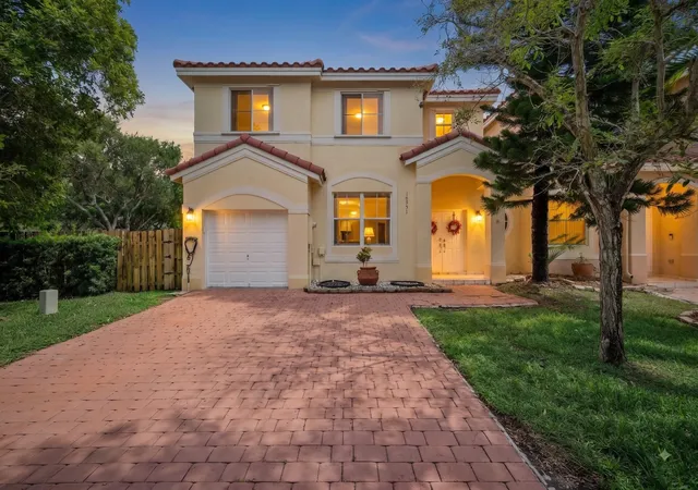 Townhouse for sale at 16951 SW 34th Street, Miramar, FL 33027 | MLS# B26058307