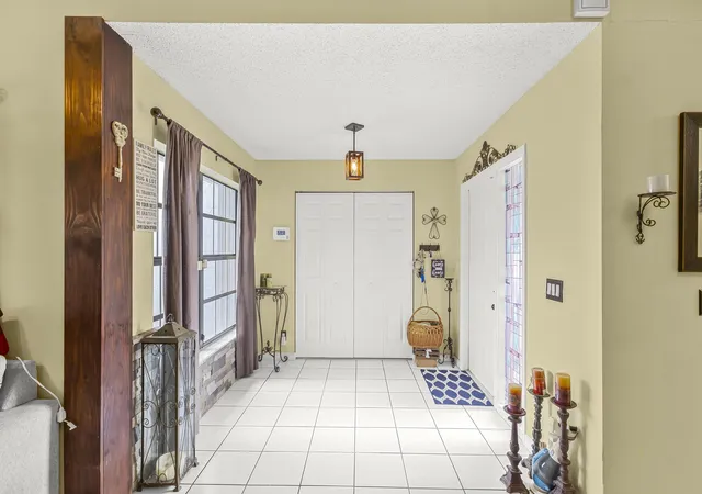 Photo 3 of Townhouse for sale at 9871 Watermill Cir #D, Boynton Beach, FL 33437 | MLS# B26058544 | Listing updated on 2026-09-14