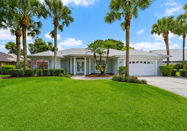 Photo 1 of Sale Pending at 2108 Sw Oakwater Point, Palm City, FL 34990 | MLS# B26058559 | Listing updated on 2026-10-07