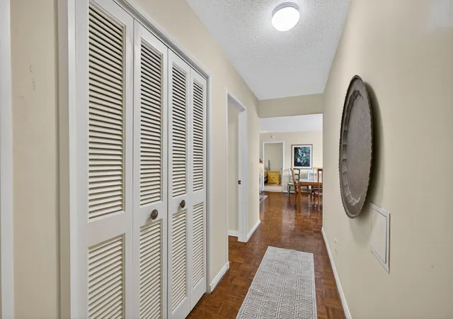 Photo 2 of Sale Pending at 20 Se Turtle Crk Dr #Apt F, Jupiter, FL 33469 | MLS# B26058778 | Listing updated on 2026-09-13