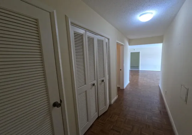 Photo 3 of Sale Pending at 20 Se Turtle Crk Dr #Apt F, Jupiter, FL 33469 | MLS# B26058778 | Listing updated on 2026-09-13