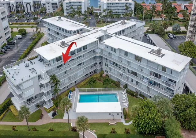 Photo 3 of Condo for sale at 3500 S Ocean Blvd #405, Palm Beach, FL 33480 | MLS# B26058825 | Listing updated on 2026-10-01