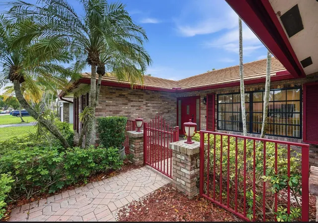 Photo 3 of Single family home for sale at 10740 Nw 19th Street, Coral Springs, FL 33071 | MLS# B26058900 | Listing updated on 2026-09-25