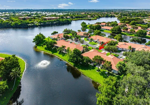 Photo 2 of Sale Pending at 2623 Spiceberry Ln, Boynton Beach, FL 33436 | MLS# B26058949 | Listing updated on 2026-09-14