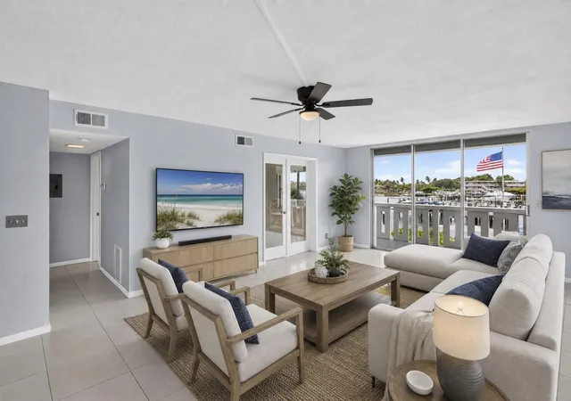 Photo 3 of Condo for sale at 231 E Lantana Rd #204, Lantana, FL 33462 | MLS# B26059002 | Listing updated on 2026-09-27