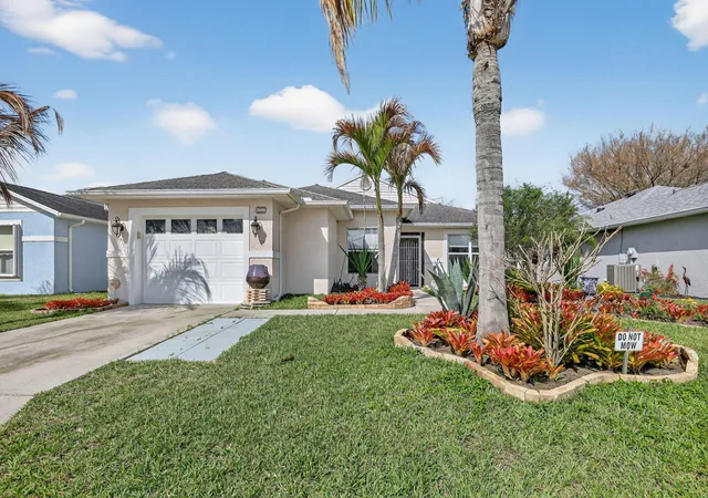 Photo 1 of Single family home for sale at 6713 Alemendra St, Fort Pierce, FL 34951 | MLS# B26059215 | Listing updated on 2026-09-13