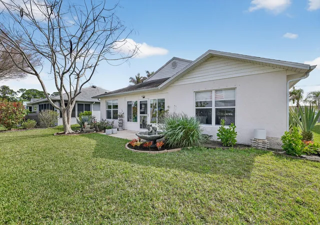 Photo 3 of Single family home for sale at 6713 Alemendra St, Fort Pierce, FL 34951 | MLS# B26059215 | Listing updated on 2026-09-13