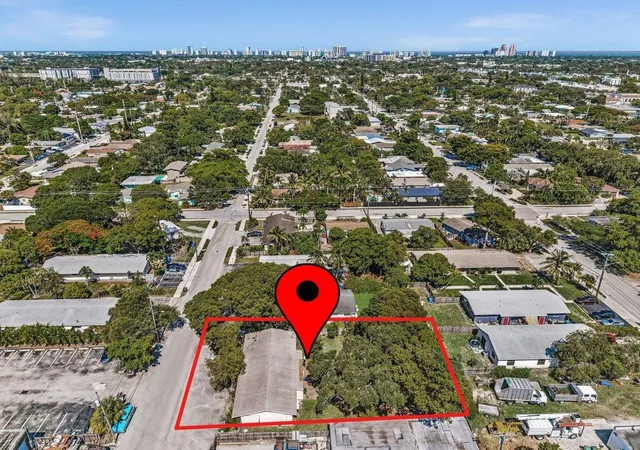 Photo 2 of Multi family home for sale at 560 564 Ne 35th Street, Oakland Park, FL 33334 | MLS# B26059518 | Listing updated on 2026-09-30