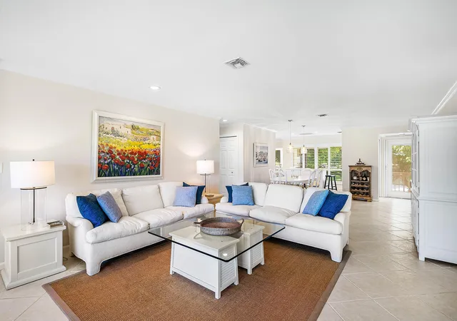 Listing Photo 4 - Condo for sale in building located at 3641 Quail Ridge Dr S, Boynton Beach, FL 33436 - Unit #Bobwhite A
