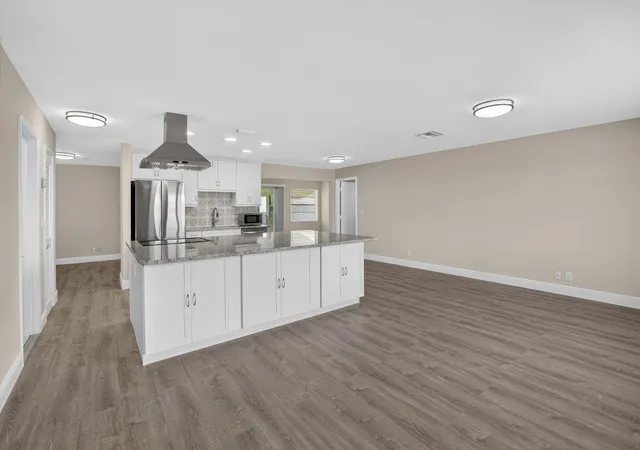 Photo 4 of Single family home for sale at 2081 SW 13th Terrace, Boynton Beach, FL 33426 | MLS# B26059740 | Listing updated on 2026-09-15