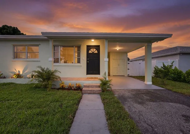 Photo 1 of Single family home for sale at 1547 W 10th Street, Riviera Beach, FL 33404 | MLS# B26059810 | Listing updated on 2026-10-02