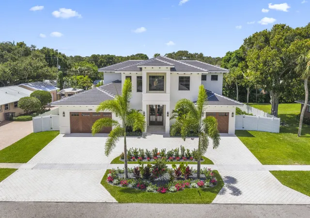 Photo 2 of Single family home for sale at 2384 Windsor Rd, West Palm Beach, FL 33410 | MLS# B26059886 | Listing updated on 2026-09-13