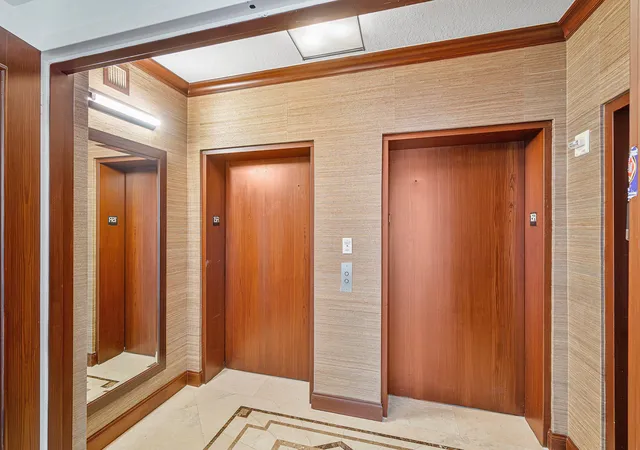 Listing Photo 4 - Condo for sale in building located at 3740 S Ocean Blvd, Highland Beach, FL 33487 - Unit #1503