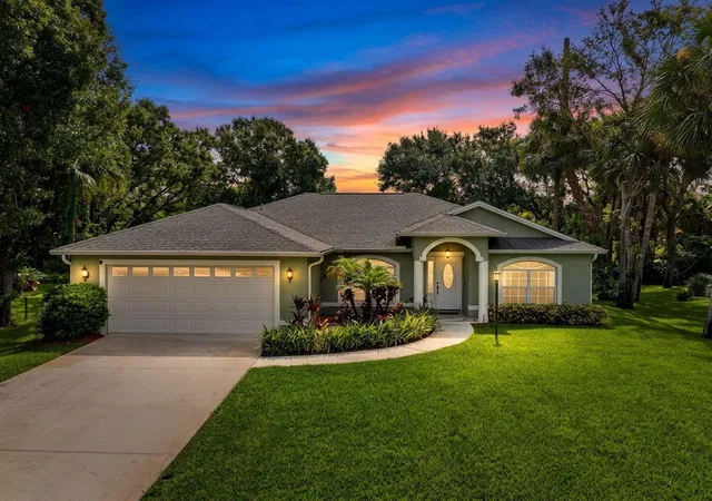 Photo 1 of Sale Pending at 3913 58th Circle, Vero Beach, FL 32966 | MLS# B26060324 | Listing updated on 2026-10-01